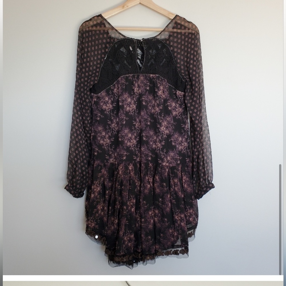 Free People Elsie Midnight Garden Floral Boho
Dress-EUC-SzXS -Peasant-Gypsy Vibe - Picture 7 of 10